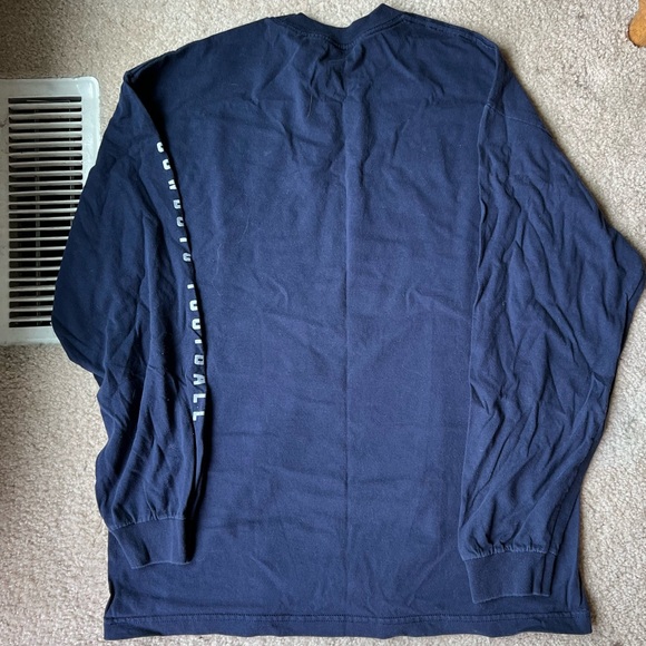 **LIKE NEW** Dallas Cowboys Longsleeve Tee Sz L - Picture 3 of 4